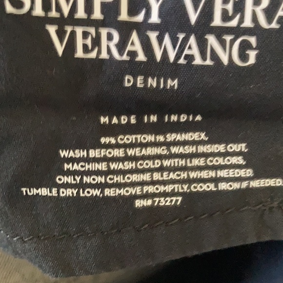 Simply Vera Vera Wang straight jean midrise w  power stretch size 12 - Picture 13 of 17